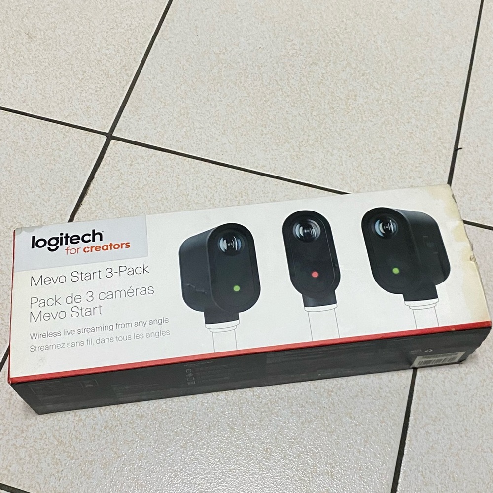 Logitech for creators. Levi Start 3-Pack. Wireless live streaming.